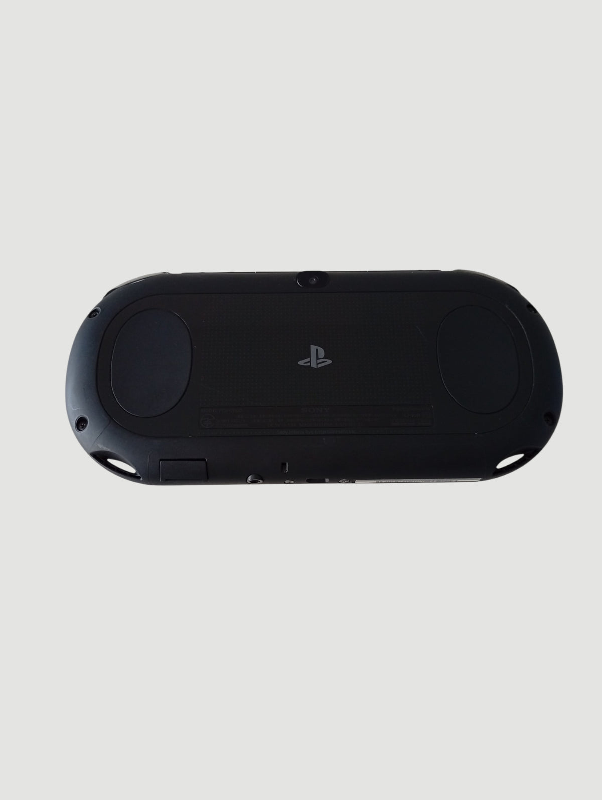 Consola psvita slim negra en caja liberada en micro sd 32 gb