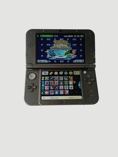 consola nintendo new 3ds xl metallic black en caja liberada en micro sd 32 gb