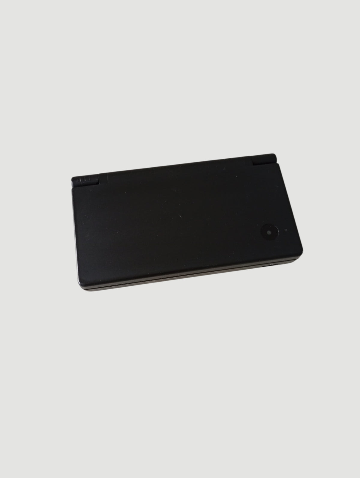 Consola nintendo dsi negra liberada en micro sd 32 gb