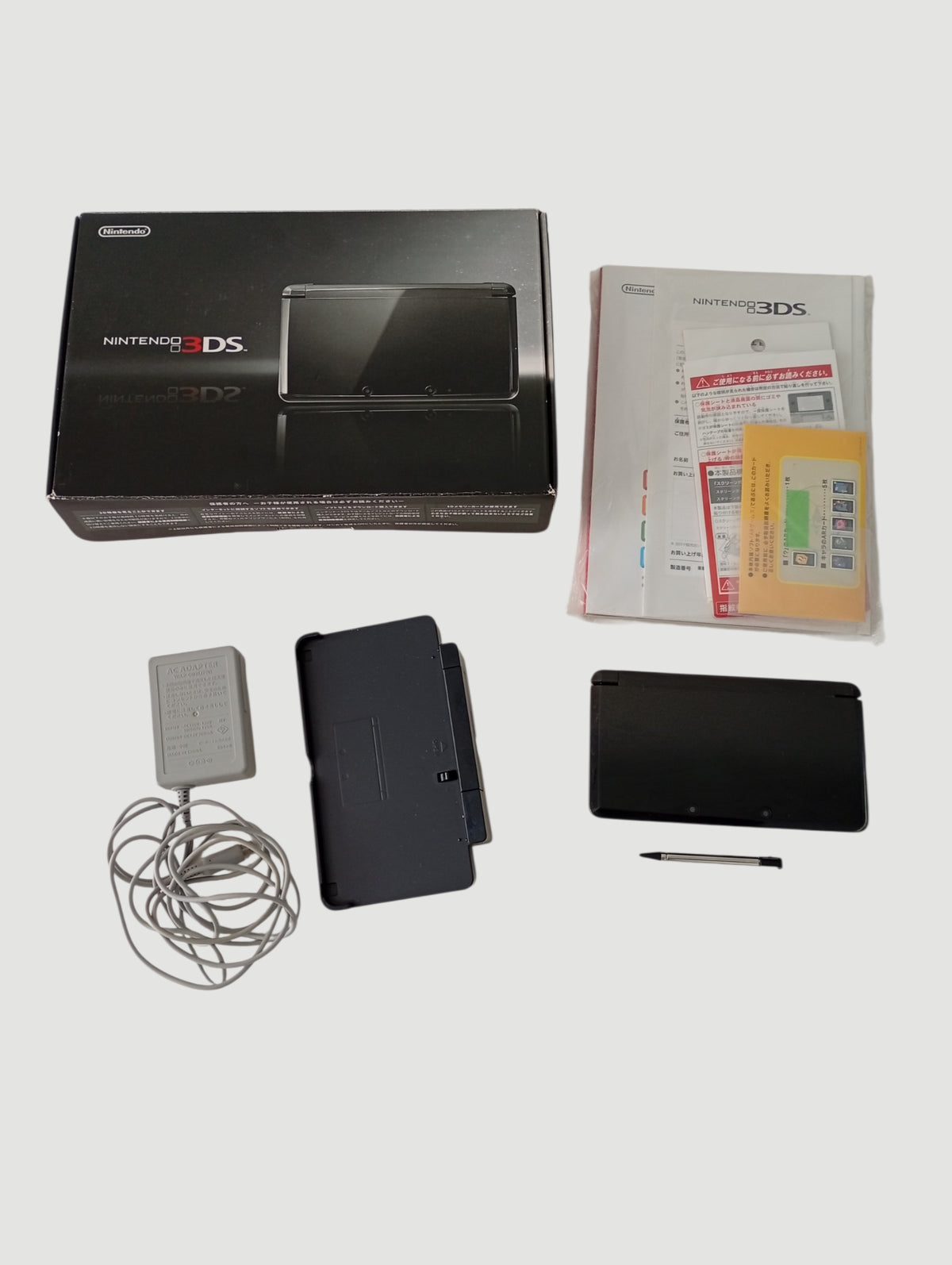 Consola nintendo 3ds old negra en caja liberada en micro sd 32 gb
