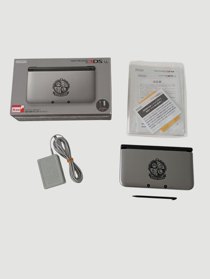 Consola nintendo 3ds old xl edición especial mario silver en caja liberada en micro sd 32 gb