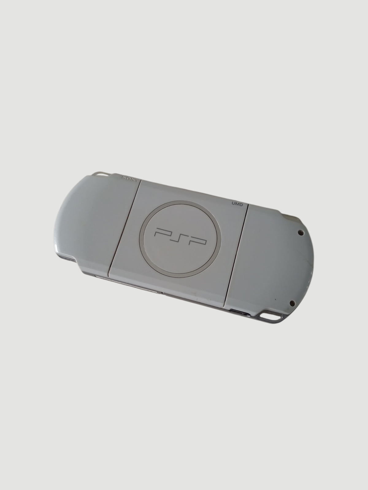 Consola psp 3000 blanca liberada en micro sd 32 gb