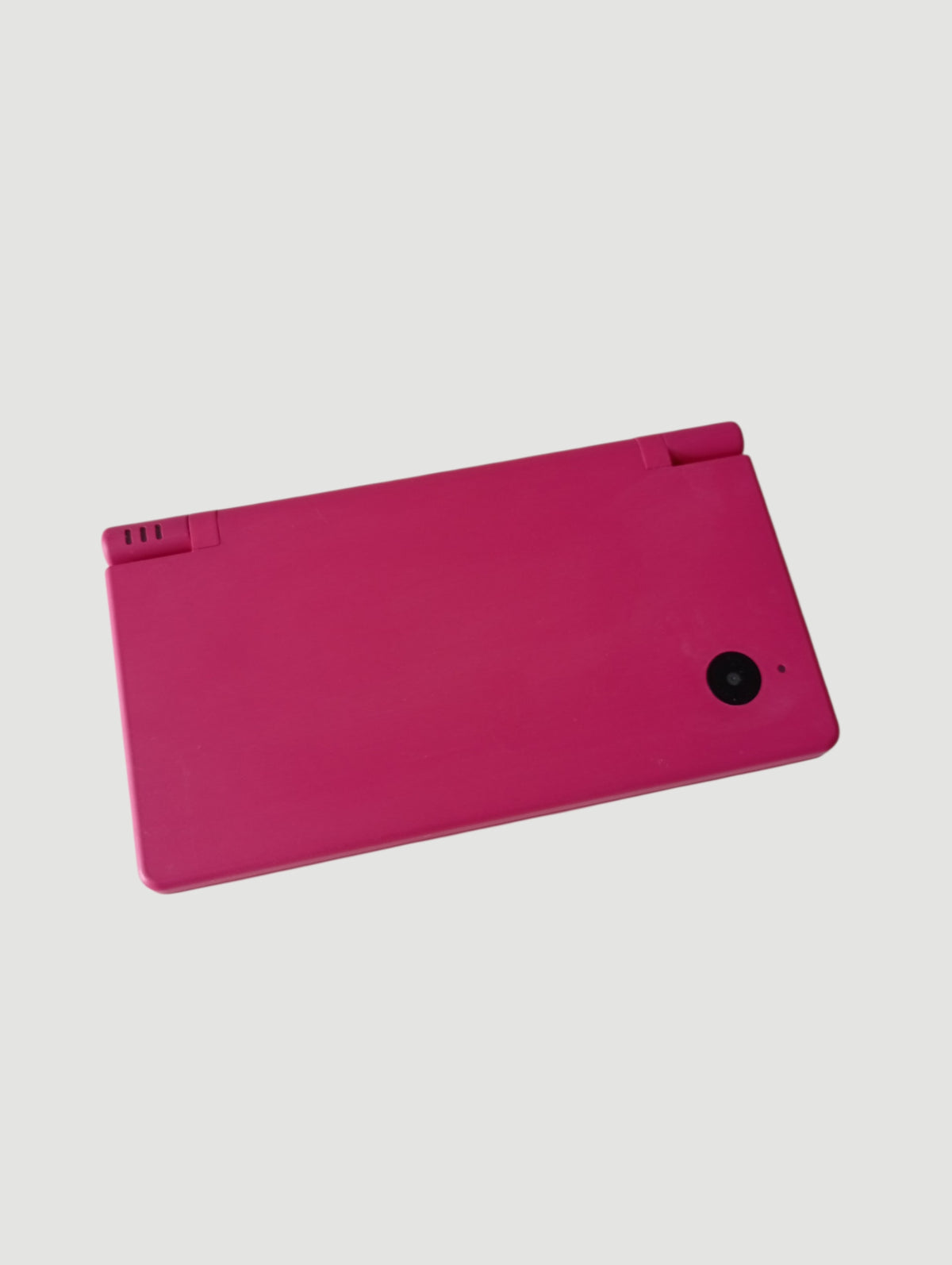 consola nintendo dsi fucsia liberada en micro sd 32 gb