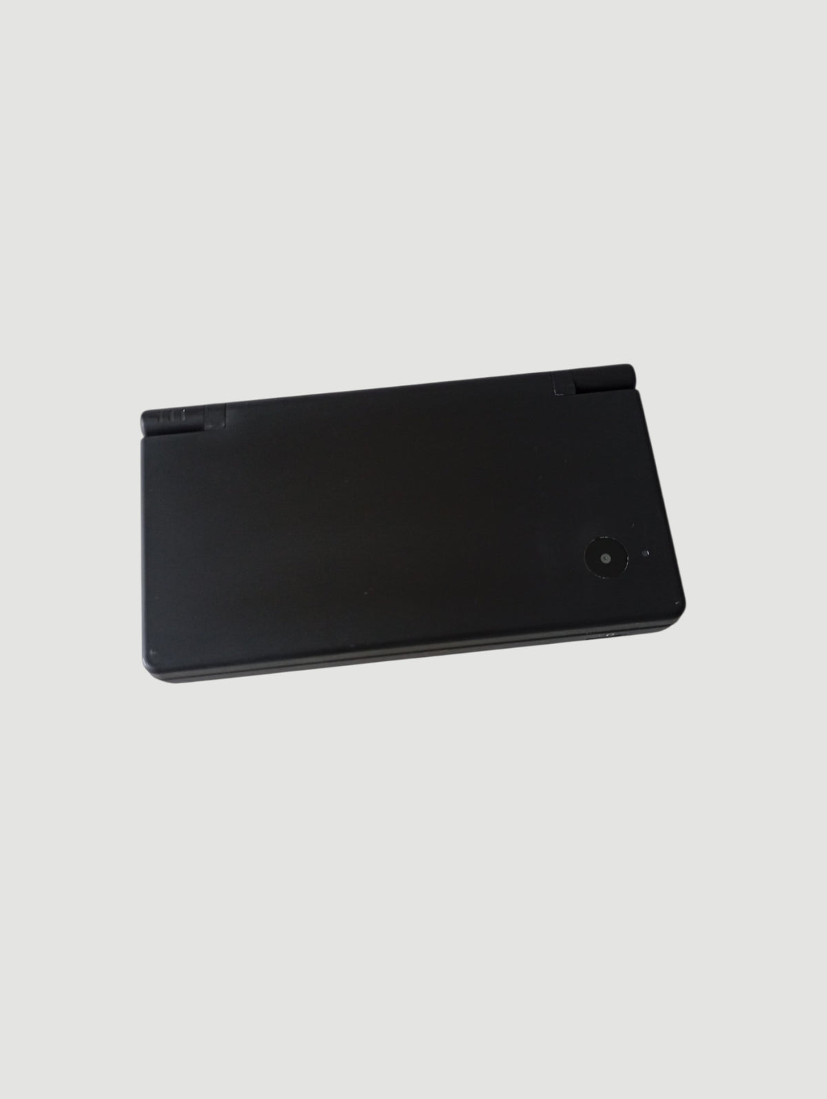 consola nintendo dsi negra libera en micro sd 32 gb