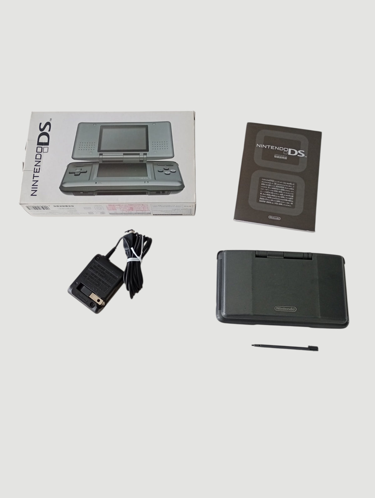consola nintendo ds fat grafito en caja