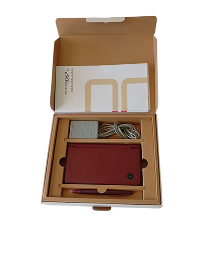 consola Nintendo dsi xl burdeo en caja